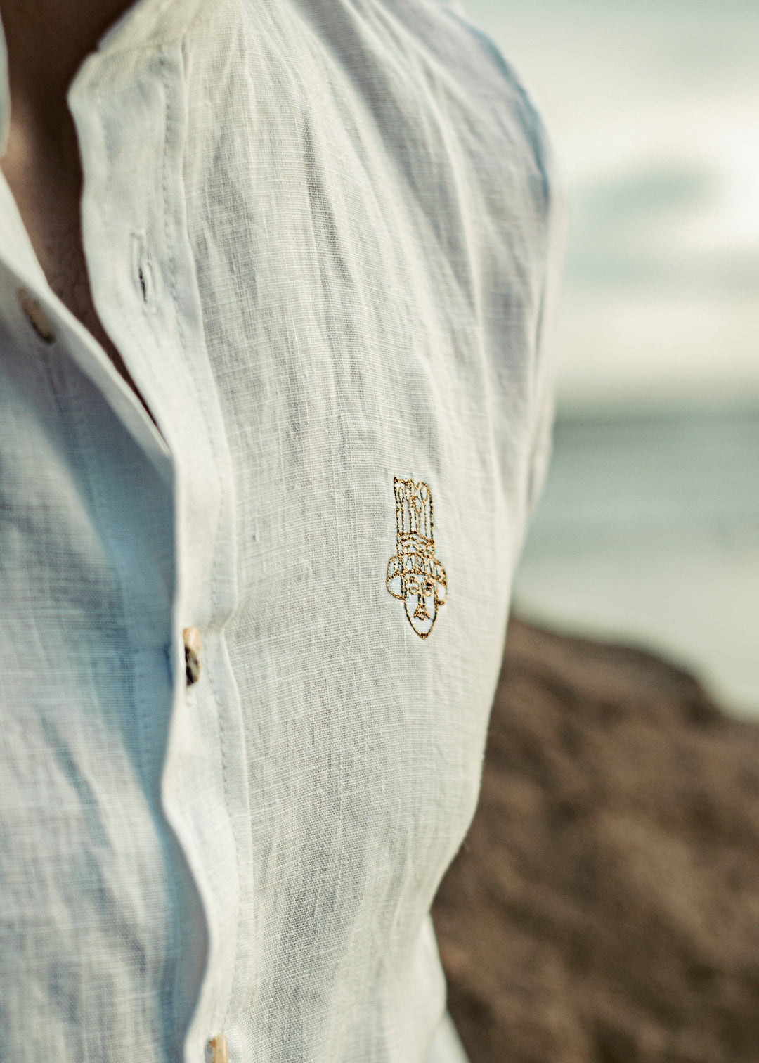 Must-Have Casual Linen Shirts for Men That Will Keep You Cool and Stylish